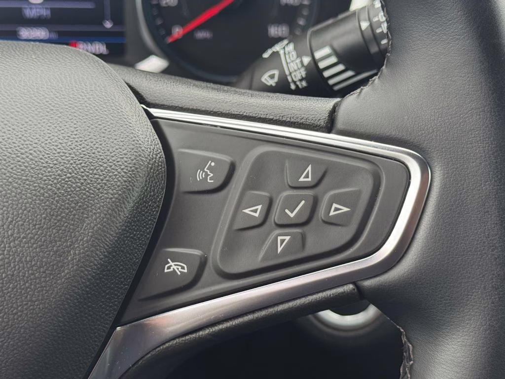 2024 Mosaic Black Metallic Chevrolet Equinox LT AWD SUV