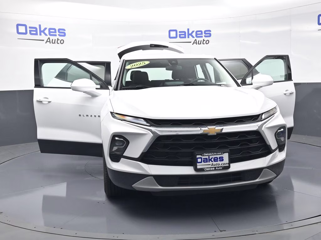 2025 Summit White Chevrolet Blazer LT AWD SUV