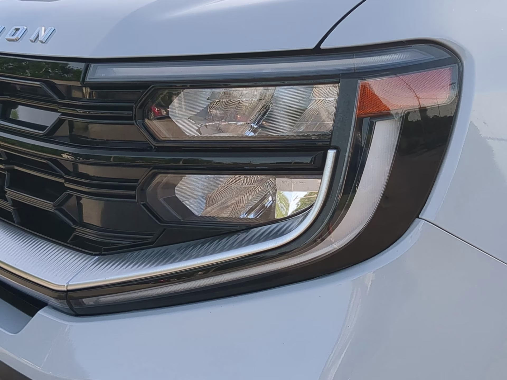 2025 Space Silver Metallic Ford Expedition Platinum 4X4 SUV