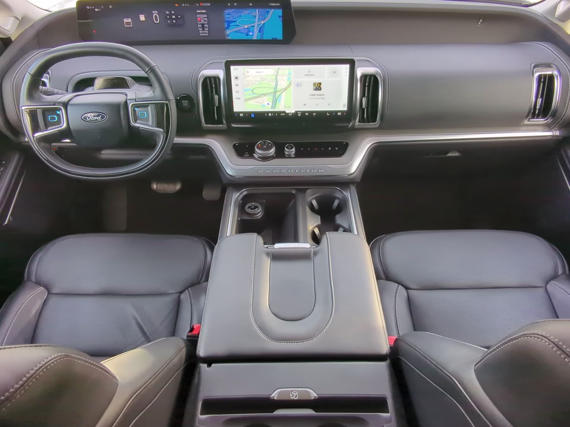 2025 Space Silver Metallic Ford Expedition Platinum 4X4 SUV
