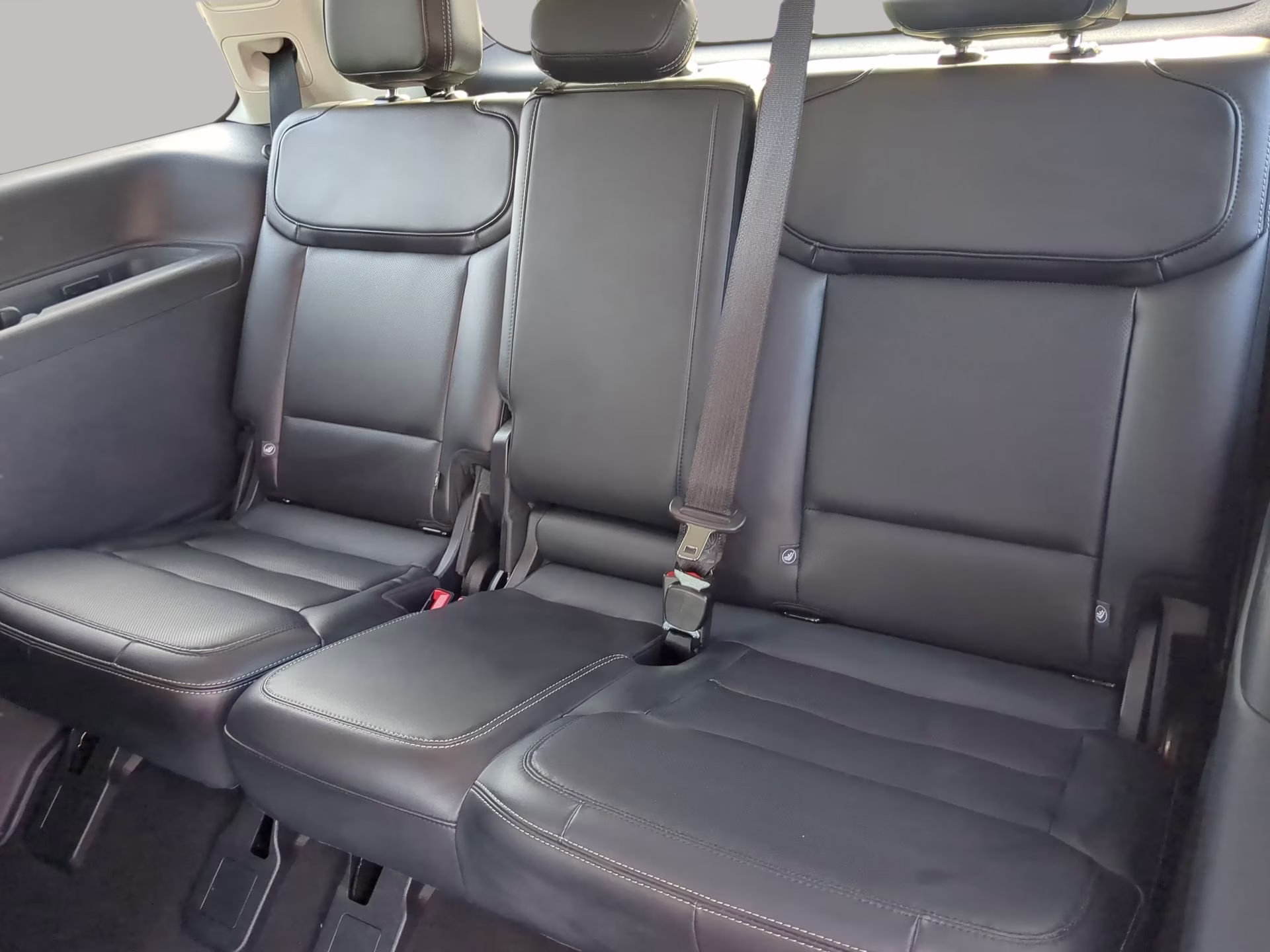 2025 Space Silver Metallic Ford Expedition Platinum 4X4 SUV