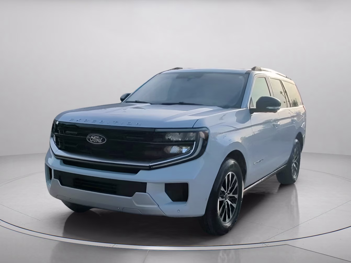 2025 Space Silver Metallic Ford Expedition Platinum 4X4 SUV