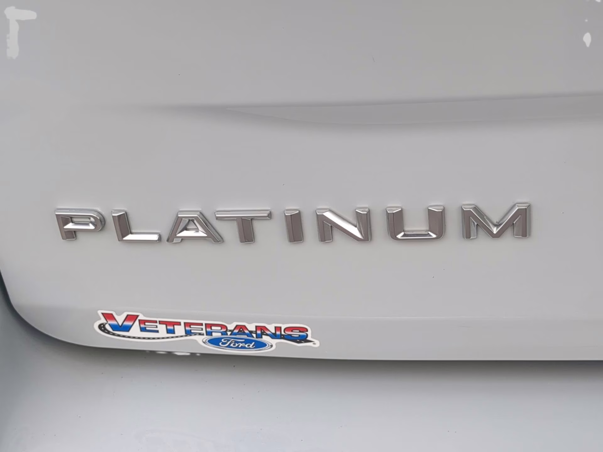 2025 Space Silver Metallic Ford Expedition Platinum 4X4 SUV