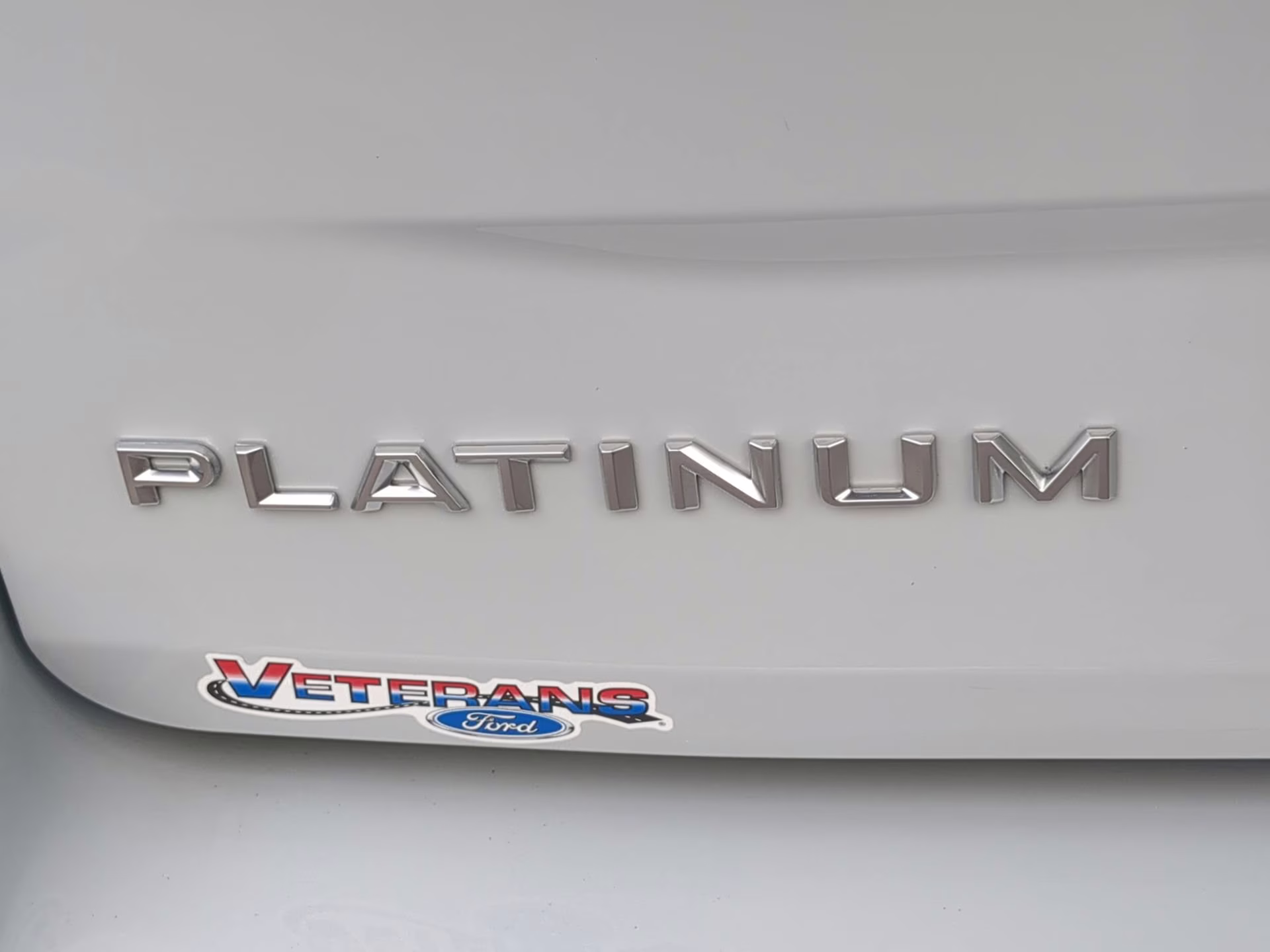 2025 Space Silver Metallic Ford Expedition Platinum 4X4 SUV