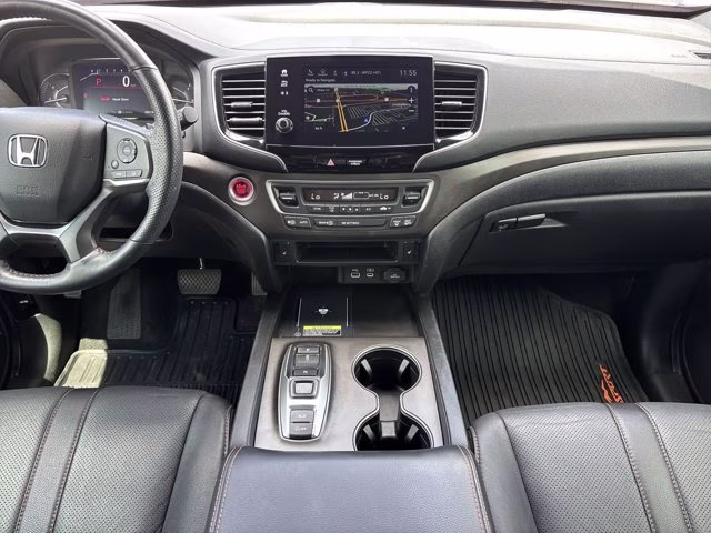 2024 Platinum White Pearl Honda Passport TrailSport AWD SUV
