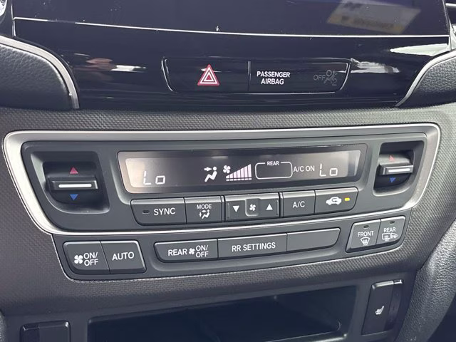 2024 Platinum White Pearl Honda Passport TrailSport AWD SUV