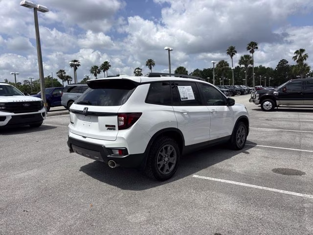 2024 Platinum White Pearl Honda Passport TrailSport AWD SUV