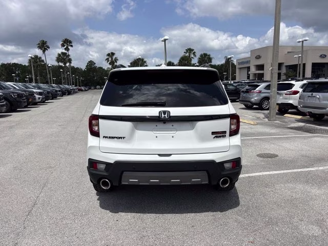 2024 Platinum White Pearl Honda Passport TrailSport AWD SUV