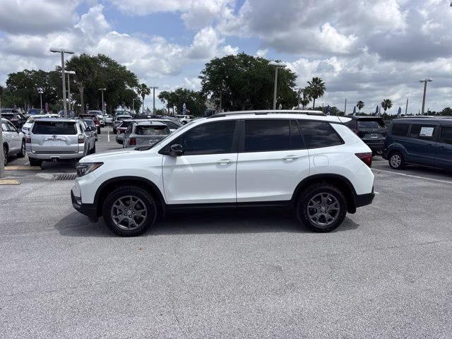 2024 Platinum White Pearl Honda Passport TrailSport AWD SUV