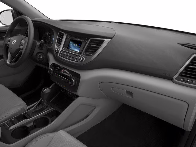 2016 Ash Black Hyundai Tucson SE FWD SUV