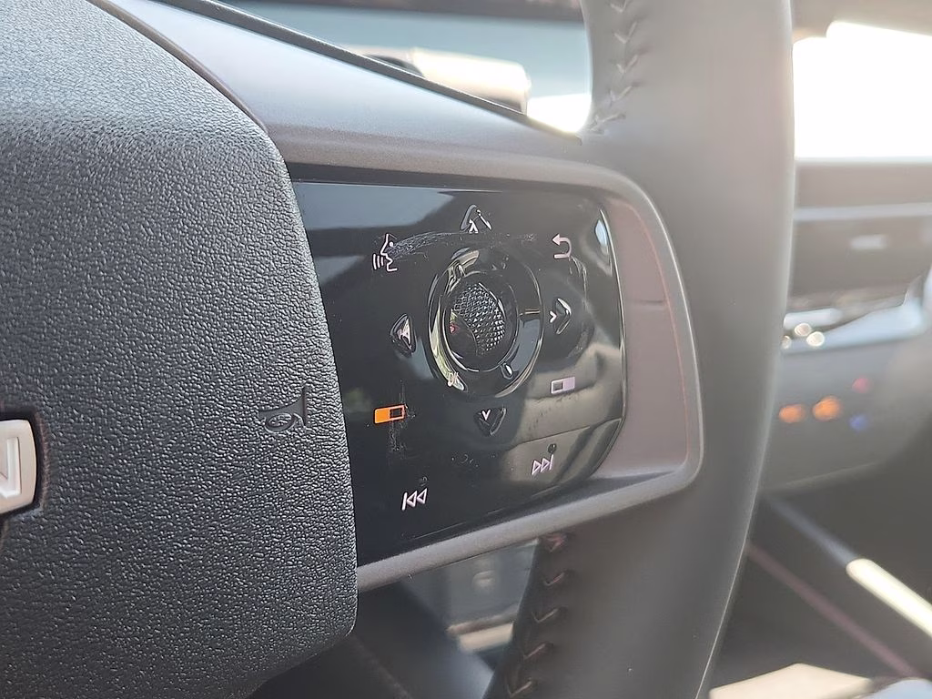 2026 Champagne Silver Metallic Nissan Murano SL AWD SUV