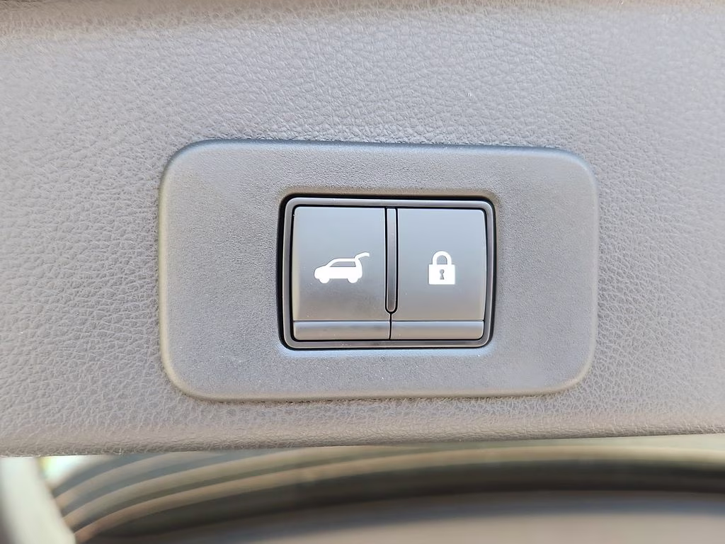 2026 Champagne Silver Metallic Nissan Murano SL AWD SUV
