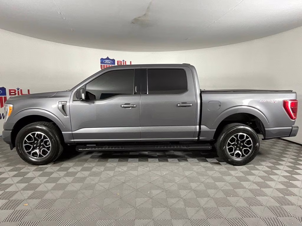 2021 Gray Metallic Ford F-150 XLT 4X4 Truck