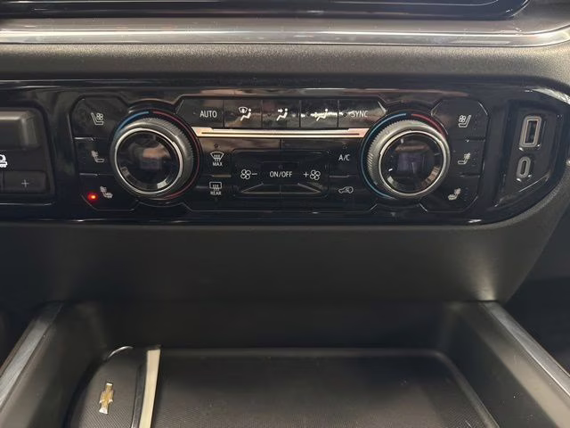 2024 Radiant Red Tintcoat Chevrolet Silverado 3500HD High Country 4X4 Truck