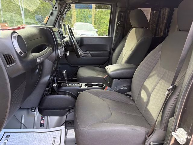 2017 Granite Crystal Metallic Clearcoat Jeep Wrangler Unlimited Sport RHD 4X4 SUV