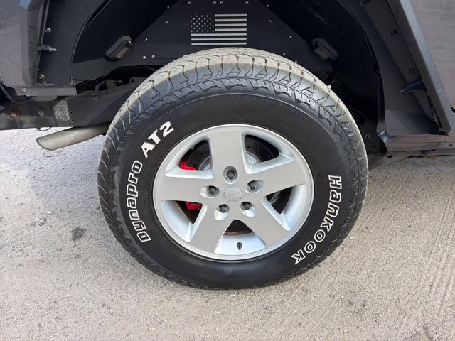 2017 Granite Crystal Metallic Clearcoat Jeep Wrangler Unlimited Sport RHD 4X4 SUV
