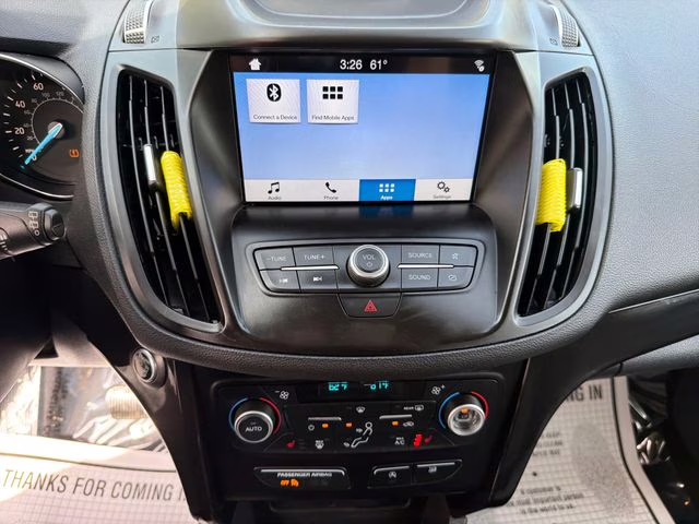 2019 Black Metallic Ford Escape SE 4X4 SUV
