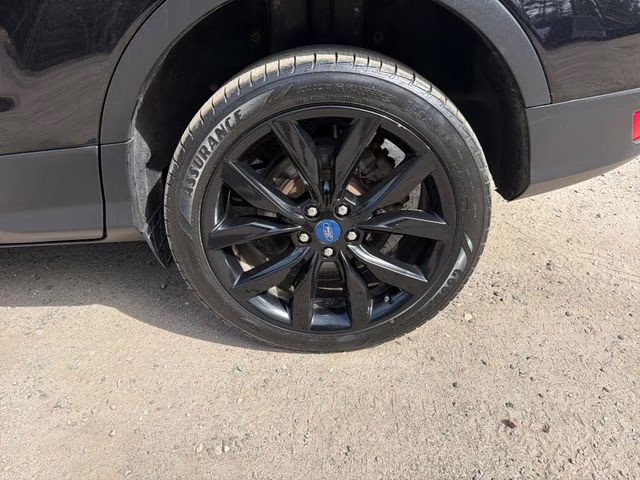 2019 Black Metallic Ford Escape SE 4X4 SUV