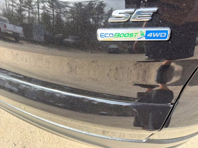 2019 Black Metallic Ford Escape SE 4X4 SUV