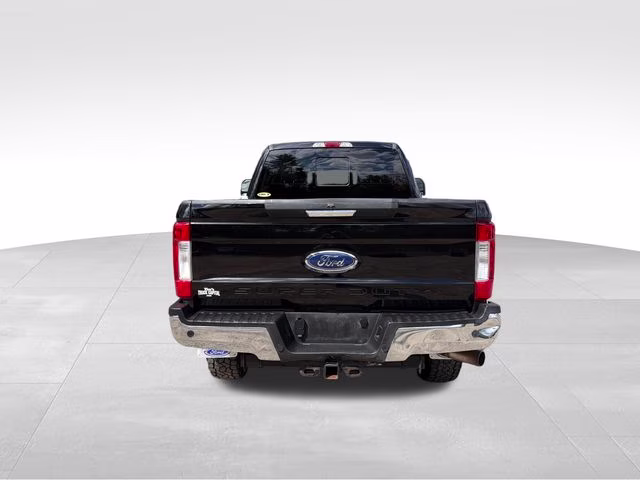 2019 Black Metallic Ford Super Duty F-250 SRW XLT 4X4 Truck