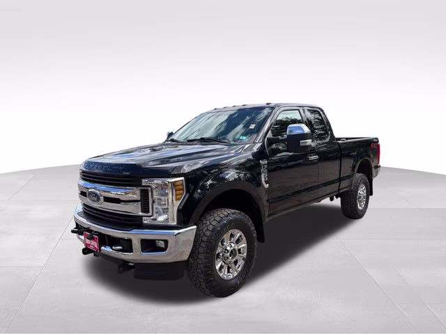 2019 Black Metallic Ford Super Duty F-250 SRW XLT 4X4 Truck