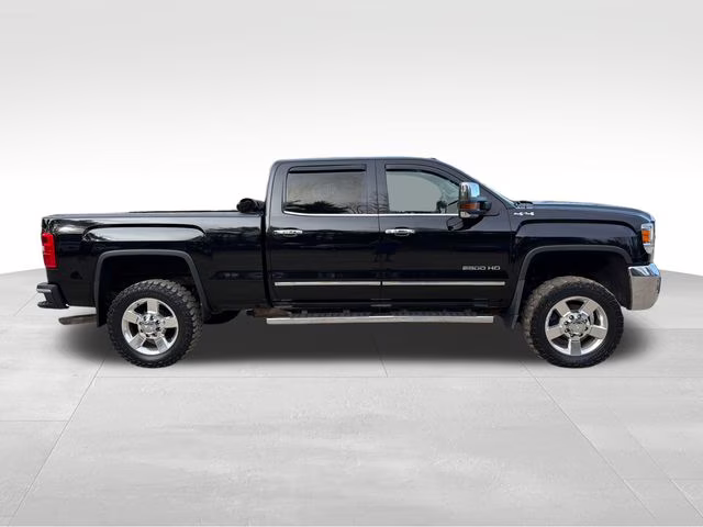 2016 Onyx Black GMC Sierra 2500HD SLT 4X4 Truck