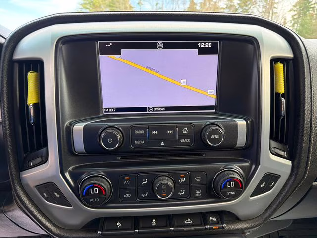 2016 Onyx Black GMC Sierra 2500HD SLT 4X4 Truck