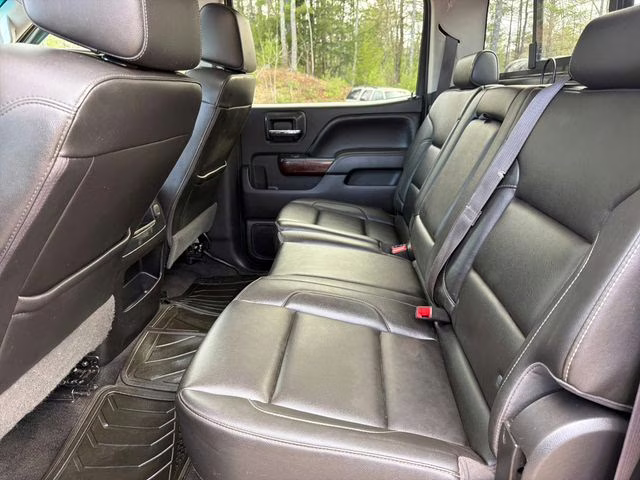 2016 Onyx Black GMC Sierra 2500HD SLT 4X4 Truck