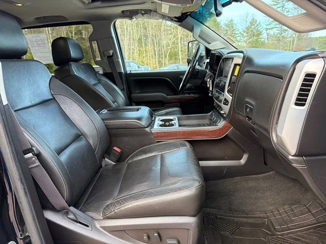 2016 Onyx Black GMC Sierra 2500HD SLT 4X4 Truck