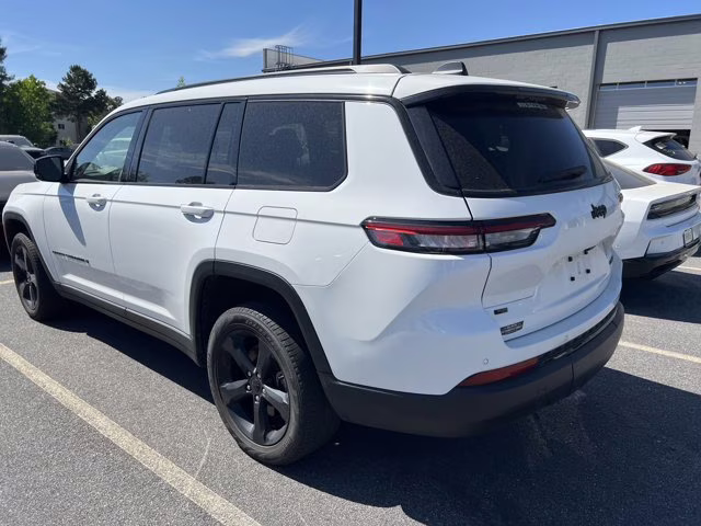 2023 Bright White Clearcoat Jeep Grand Cherokee L Limited RWD SUV