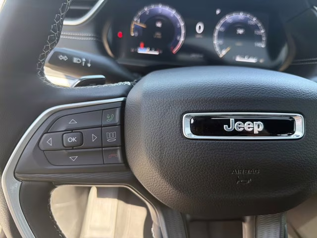 2024 Baltic Gray Metallic Clearcoat Jeep Grand Cherokee L Altitude X 4X4 SUV