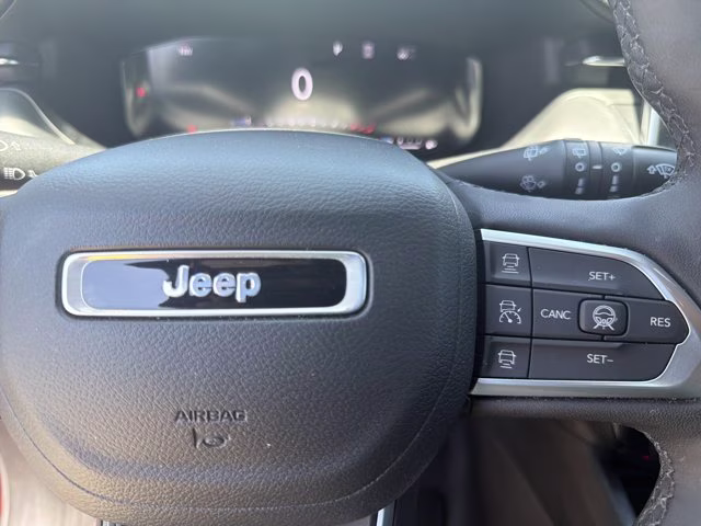 2023 Redline Pearlcoat Jeep Compass (RED) Edition 4X4 SUV