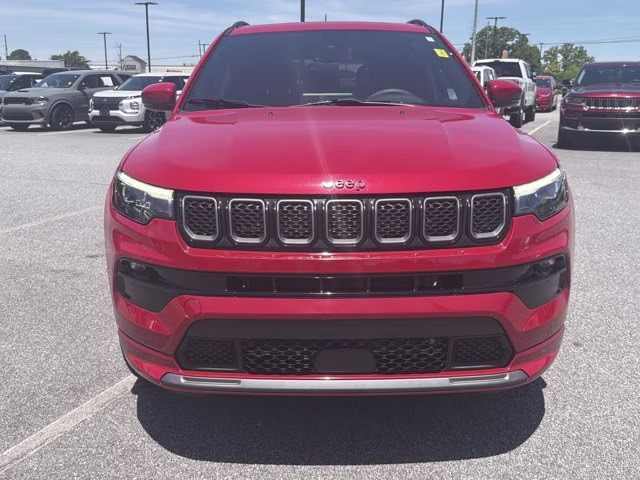 2023 Redline Pearlcoat Jeep Compass (RED) Edition 4X4 SUV
