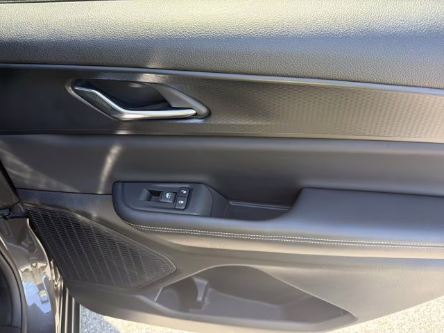 2024 Baltic Gray Metallic Clearcoat Jeep Grand Cherokee L Altitude X 4X4 SUV