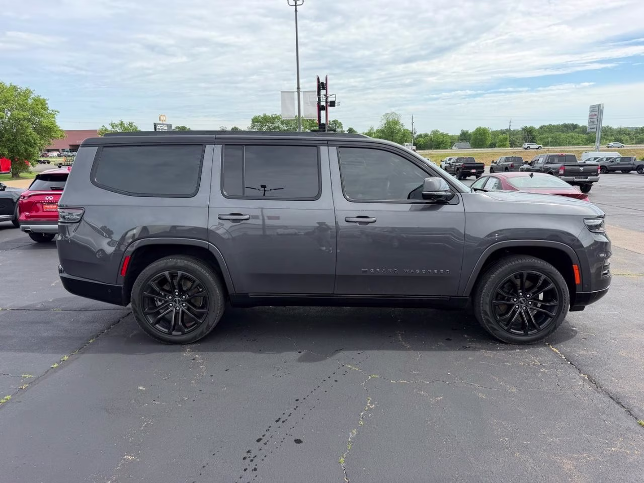 2024 Baltic Gray Metallic Clearcoat Jeep Grand Wagoneer Series II 4X4 SUV