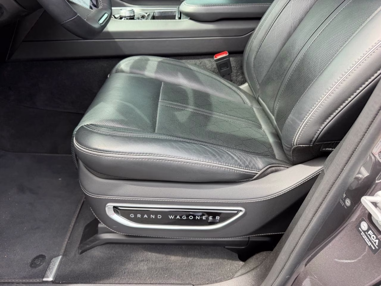 2024 Baltic Gray Metallic Clearcoat Jeep Grand Wagoneer Series II 4X4 SUV