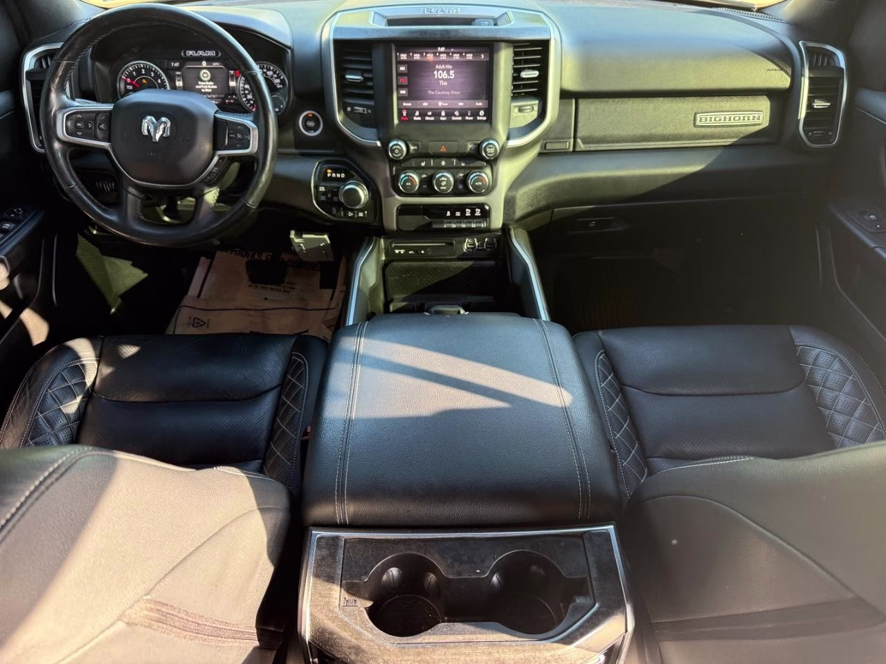 2019 Diamond Black Crystal Pearlcoat Ram 1500 Big Horn/Lone Star 4X4 Truck