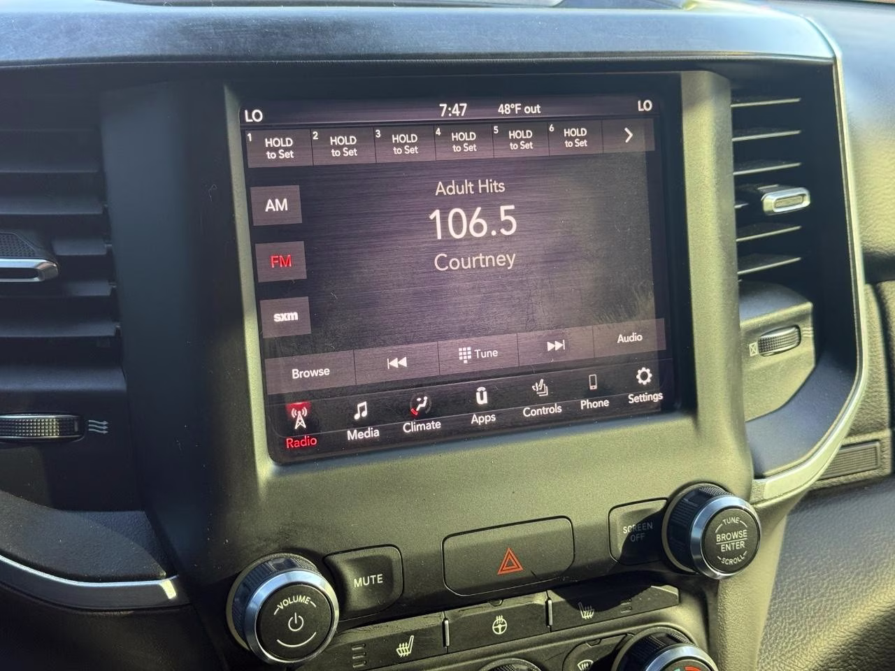 2019 Diamond Black Crystal Pearlcoat Ram 1500 Big Horn/Lone Star 4X4 Truck