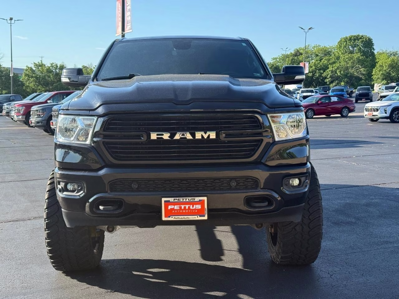 2019 Diamond Black Crystal Pearlcoat Ram 1500 Big Horn/Lone Star 4X4 Truck