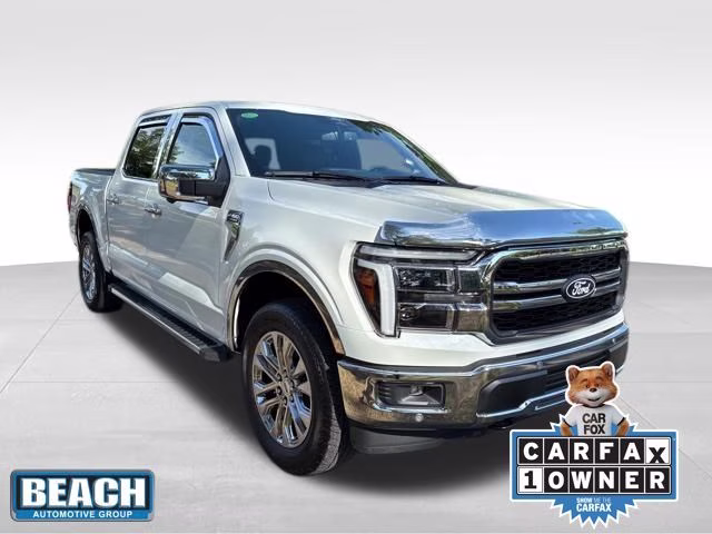 2025 White Metallic Ford F-150 Lariat 4X4 Truck