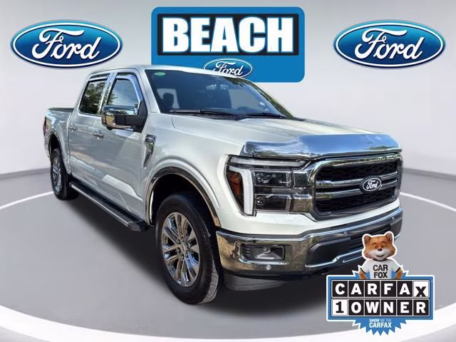 2025 White Metallic Ford F-150 Lariat 4X4 Truck