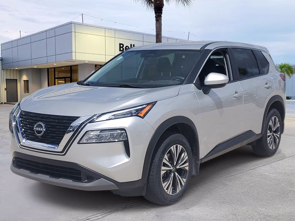 2023 Brilliant Silver Metallic Nissan Rogue SV FWD SUV