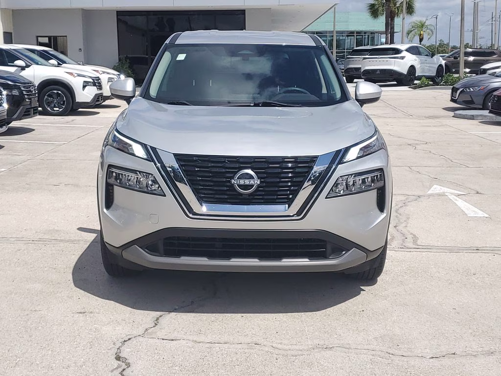 2023 Brilliant Silver Metallic Nissan Rogue SV FWD SUV