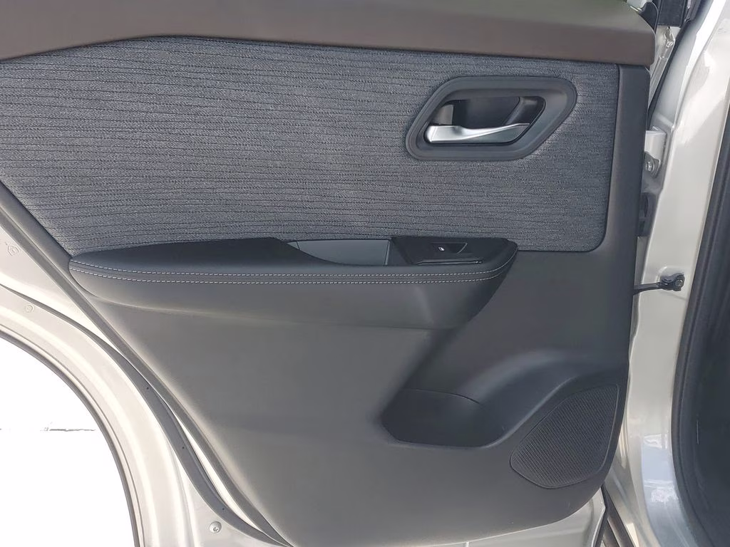 2023 Brilliant Silver Metallic Nissan Rogue SV FWD SUV