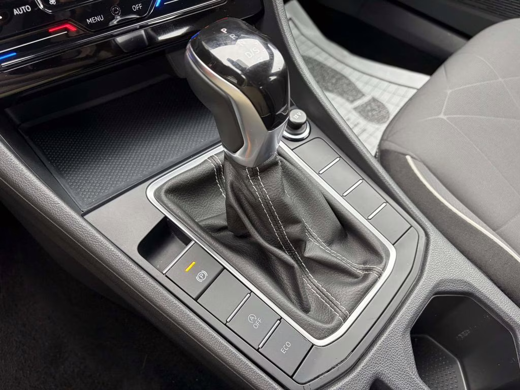 2025 Black Volkswagen Jetta 1.5T Sport FWD Sedan