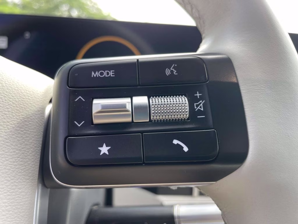 2025 Ecotronic Gray Hyundai Santa Fe Limited AWD SUV