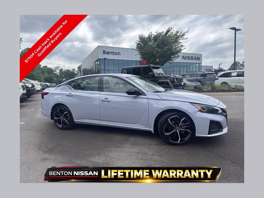 2026 Gray Sky Pearl Nissan Altima 2.5 SR FWD Sedan