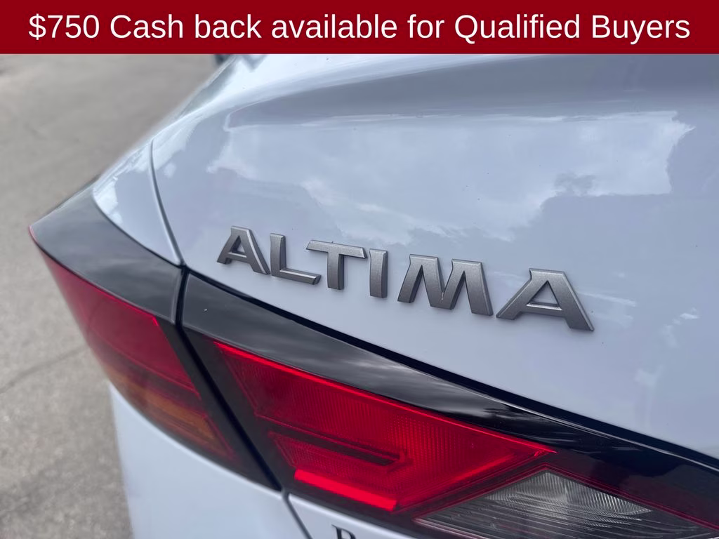2026 Gray Sky Pearl Nissan Altima 2.5 SR FWD Sedan
