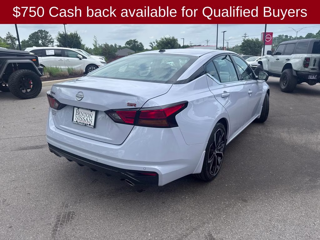 2026 Gray Sky Pearl Nissan Altima 2.5 SR FWD Sedan