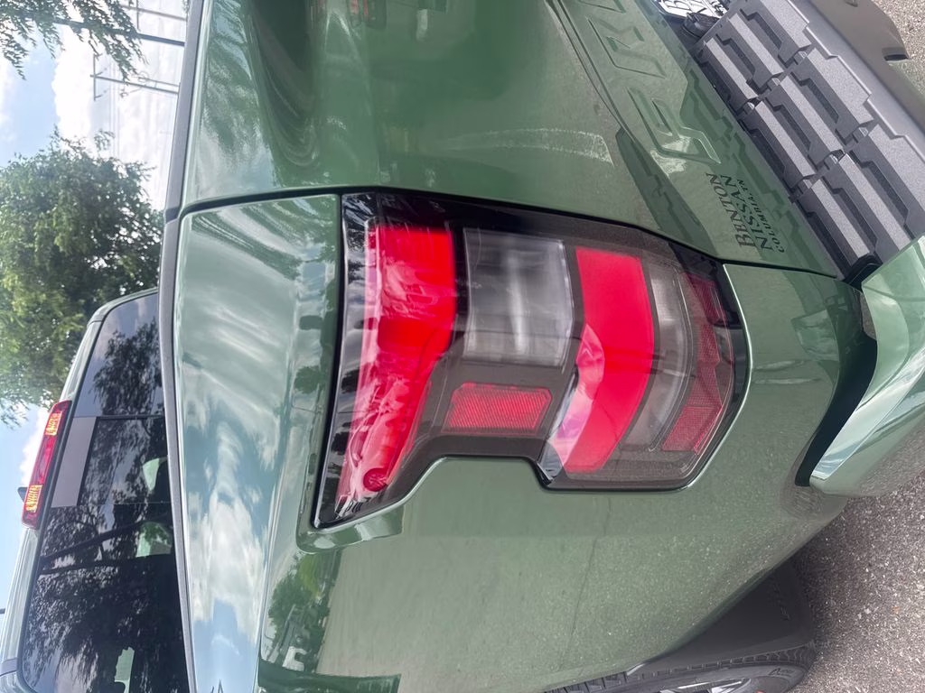 2026 Tactical Green Metallic Nissan Frontier SV 4X4 Truck